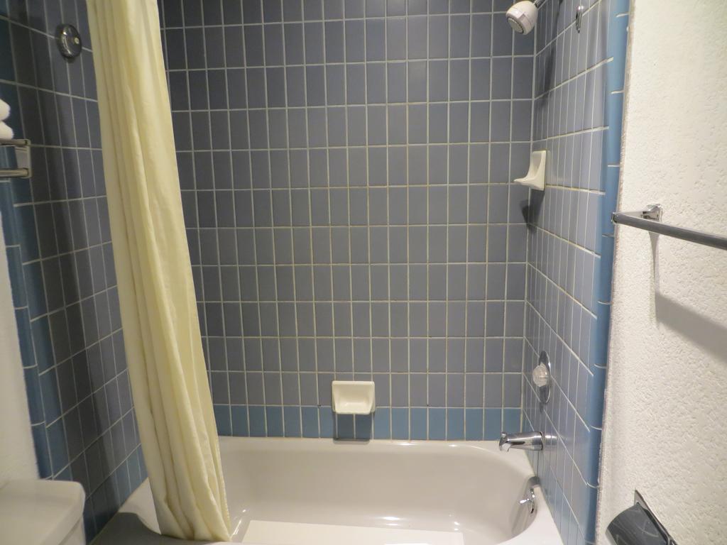 Executive Inn & Suites סקרמנטו מראה חיצוני תמונה