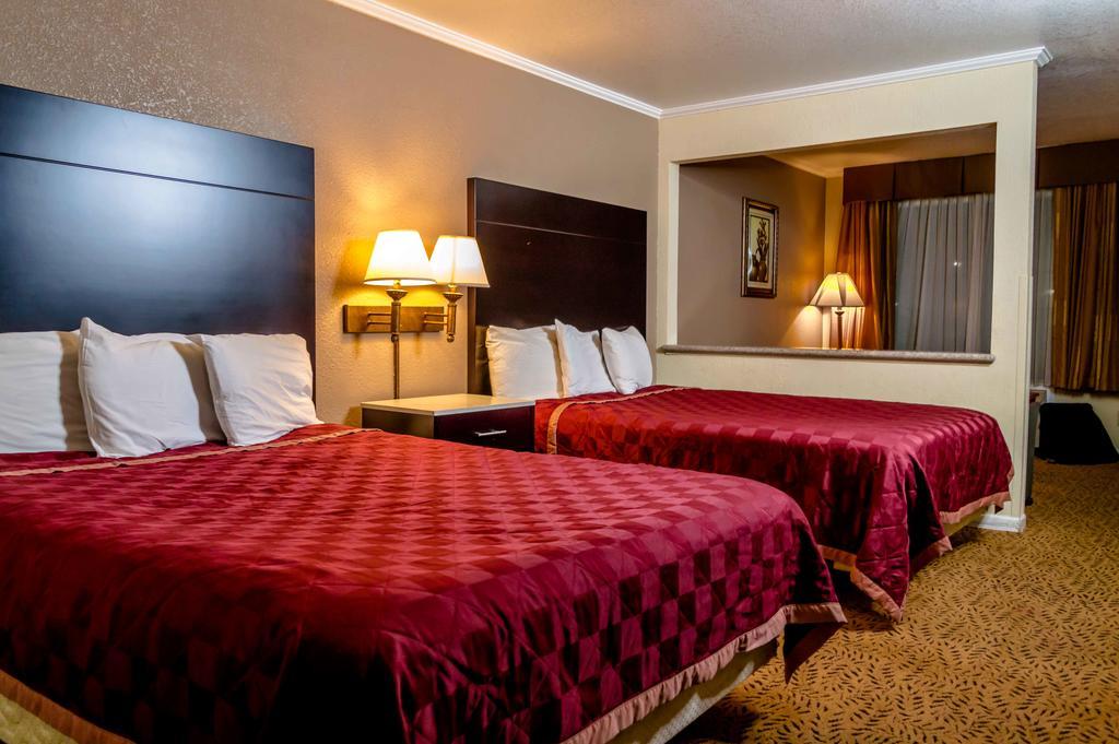 Executive Inn & Suites סקרמנטו מראה חיצוני תמונה