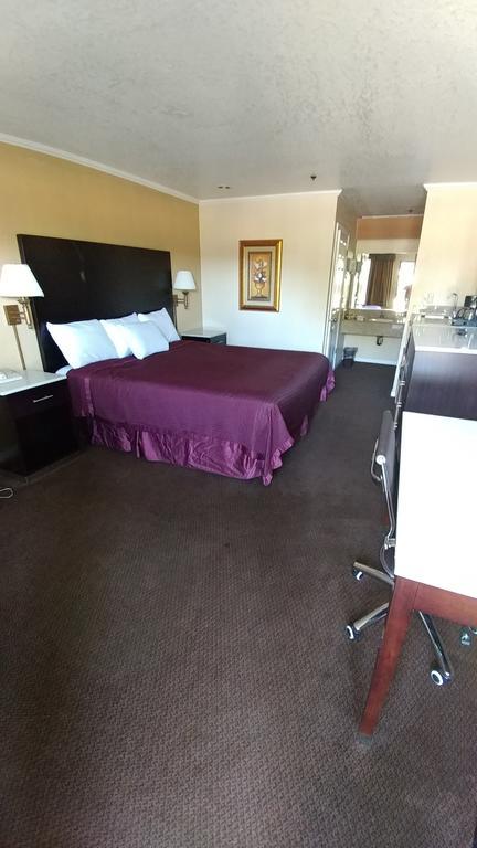 Executive Inn & Suites סקרמנטו מראה חיצוני תמונה